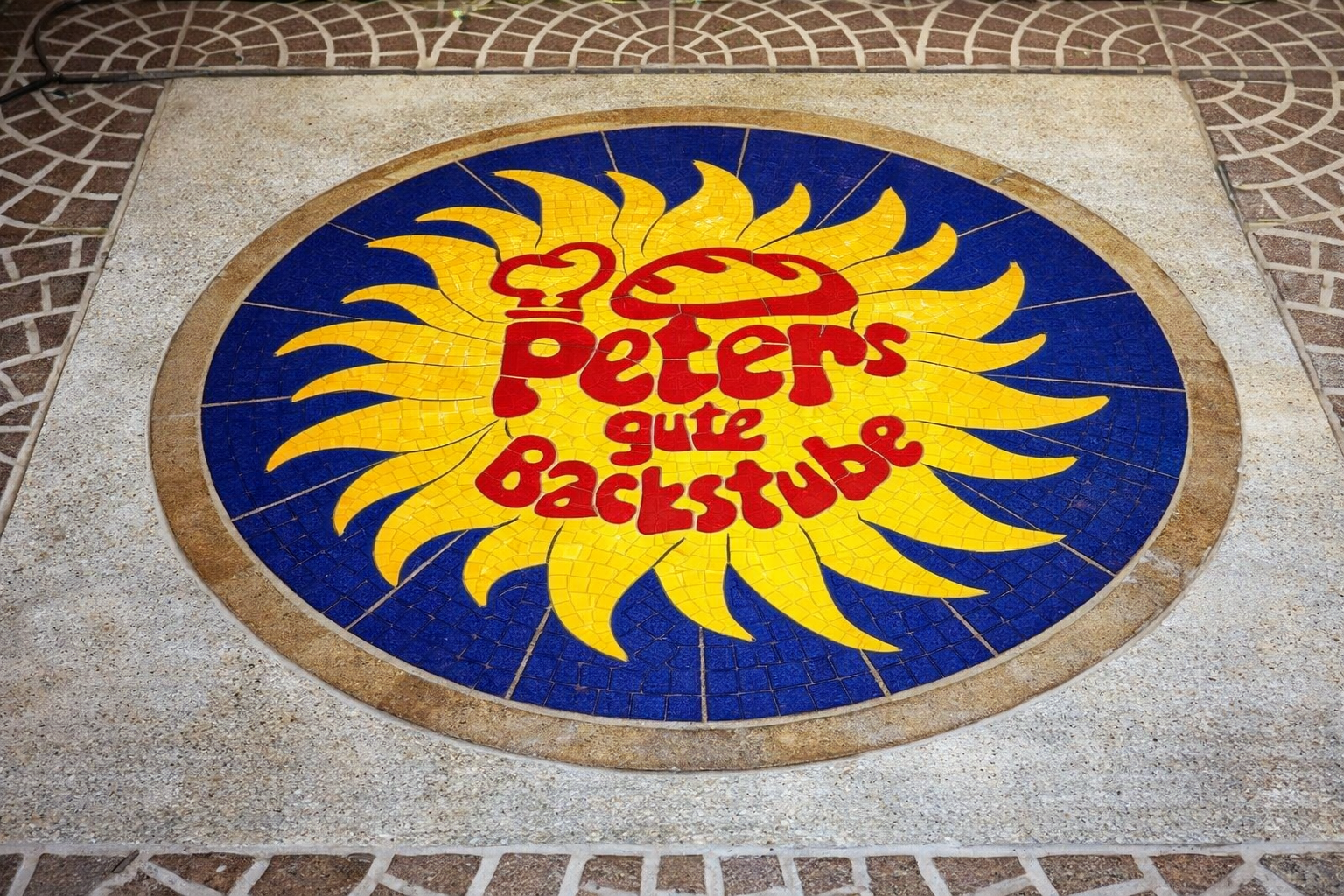 Mosaikdetail – grafisches Motiv